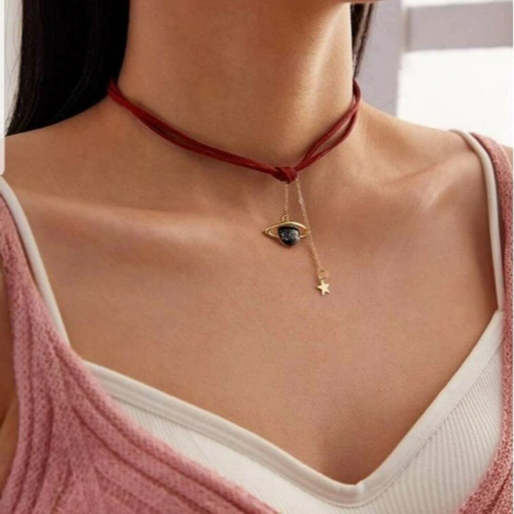 Red Velvet Choker Necklace Gothic Romantic 90s Style Minimalist Collar Jewelry